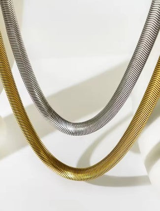 Lulu Necklace